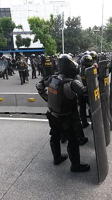 防暴警察第03集